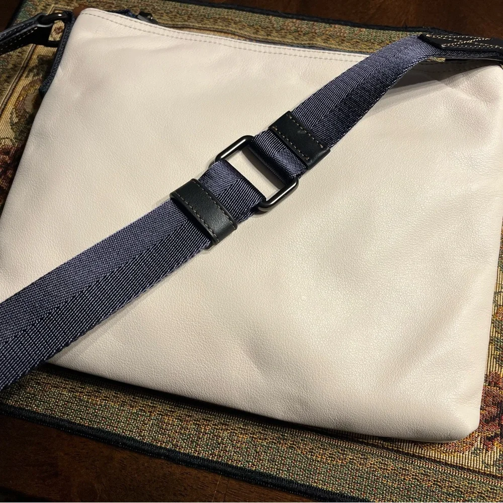 COACH Pacer Crossbody in Chalk, Navy & Brown - Picture 8 of 14